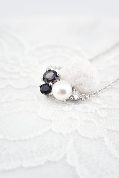 Perlen Kette, Pearl Necklace, Perlenkette Damen, Süsswasserperlen Halskette, silver necklace with pearl pendant, black and white pearl necklace, Silber Halskette, Halskette mit Anhänger, Halskette, Perlenhalskette, Perlen Halskette