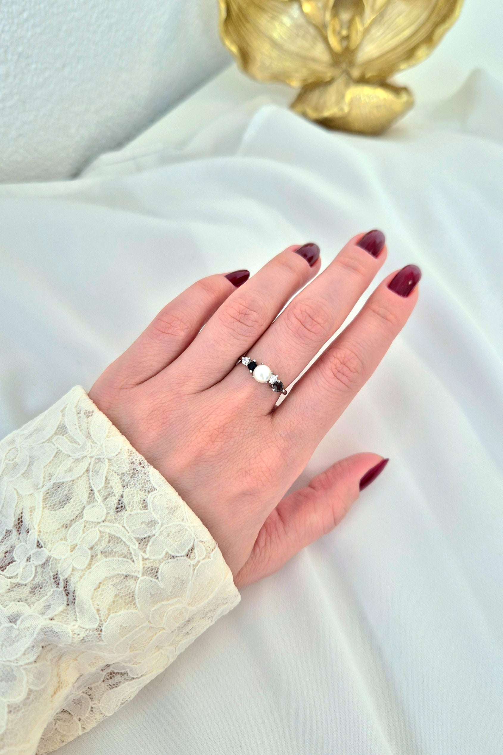 Perlen Ring, Perlenring, Pearl Ring, SIlber RIng, Silberring, Damenring, Pearl Ring - Perlen Ring mit schwarzem Spinell und grauem Nano Stein, Silber Ring Süsswasser Perlen Ring, fresh water pearl