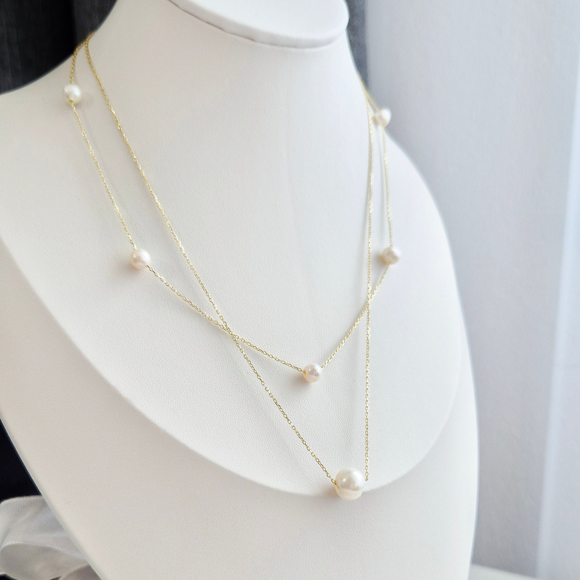 Perlen Halskette, Pearl necklace, Pearl double layer necklace, Perlen Kette, Perlenkette, Halskette, doppelstrang Perlenkette, Kette, goldene Halskette, Damenhalskette, Damenschmuck, Perlen Schmuck, Pearl Jewelry, baroqua pearl necklace, sweet water pearl necklace, collier perle, collana,  Silber Halskette, 925 sterling silber, sterling silver, jewelry, jewellery, bijou, bijoux, gioielli, accessoire, Schmuck, gold-plated, vergoldet, doree