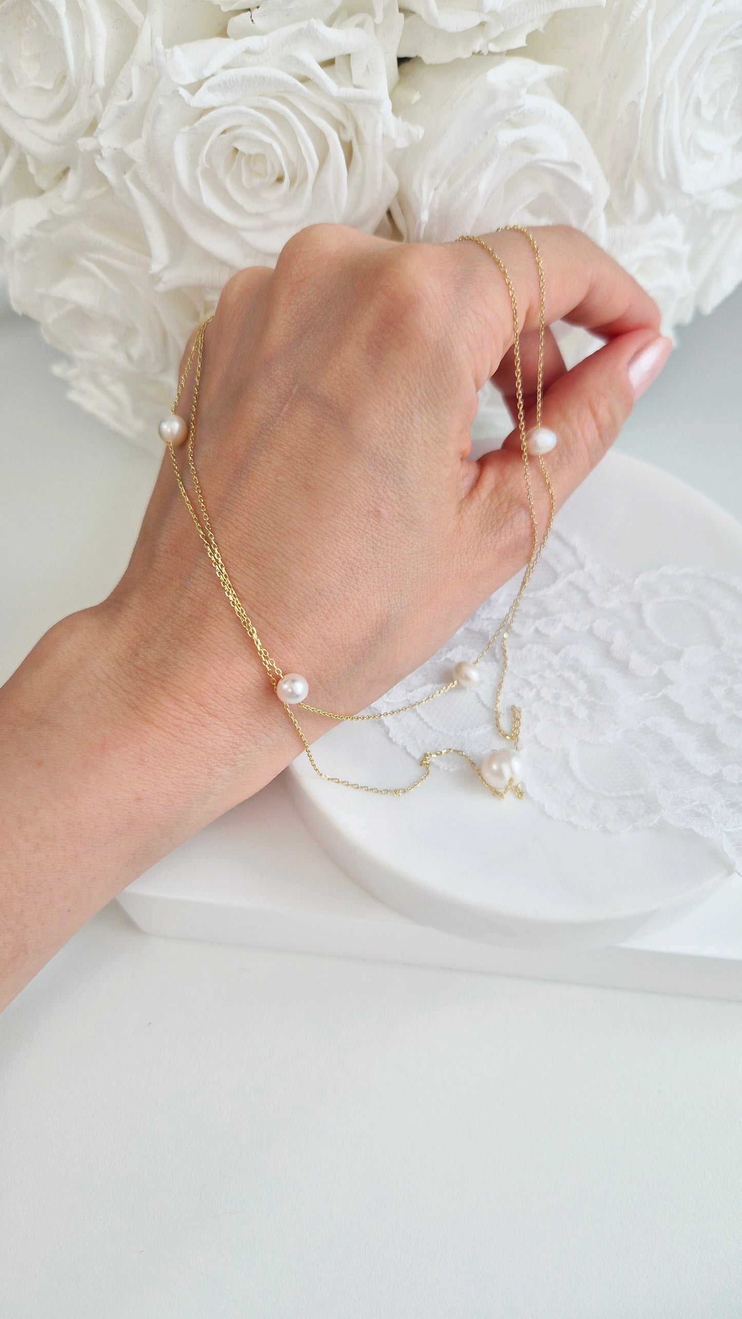 Perlen Halskette, Pearl necklace, Pearl double layer necklace, Perlen Kette, Perlenkette, Halskette, doppelstrang Perlenkette, Kette, goldene Halskette, Damenhalskette, Damenschmuck, Perlen Schmuck, Pearl Jewelry, baroqua pearl necklace, sweet water pearl necklace, collier perle, collana,  Silber Halskette, 925 sterling silber, sterling silver, jewelry, jewellery, bijou, bijoux, gioielli, accessoire, Schmuck, gold-plated, vergoldet, doree