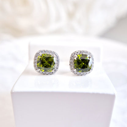 Peridot Stud earrings, Peridot Ohrstecker, puces d’oreilles, orecchini a perno