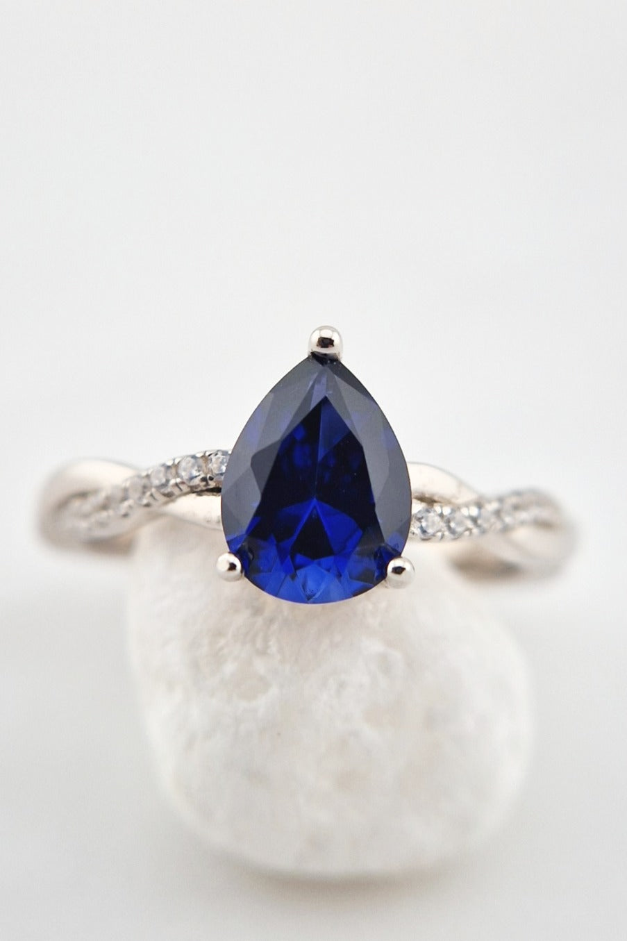 Blau Saphir Ring, sapphire ring, Ring mit Saphir, Royal blue Sapphire Ring, Blau Saphir Ring, Silber Ring mit blauem Saphir