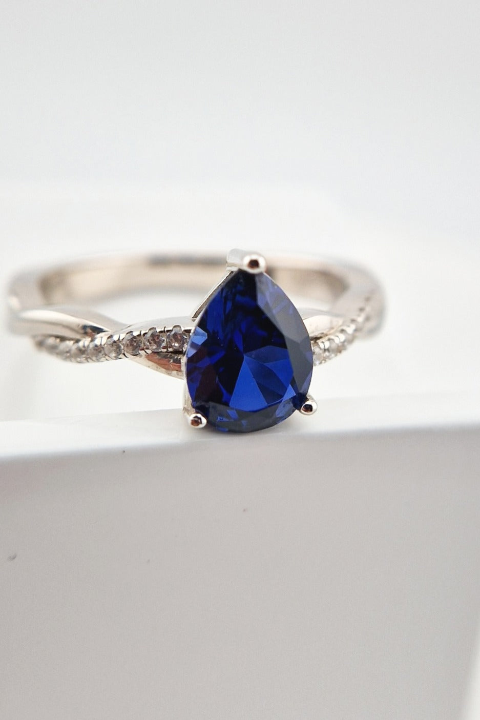 Blau Saphir Ring, sapphire ring, Ring mit Saphir, Royal blue Sapphire Ring, Blau Saphir Ring, Silber Ring mit blauem Saphir