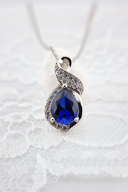 Saphir Halskette, Saphir Kette, Silber Kette mit Saphir Anhänger, Edelstein Kette, sapphire necklace