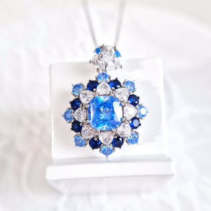 Silber Halskette Zirkonia blau, Anhänger Kette mit blauen CZ Diamant Imitaten, Silver necklace blue zircon, Zirkonia Halskette, Blaue Anhänger Halskette, collier, collana, collier bleue cz
