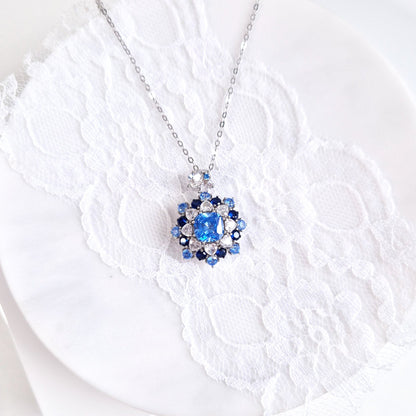 Silber Halskette Zirkonia blau, Anhänger Kette mit blauen CZ Diamant Imitaten, Silver necklace blue zircon, Zirkonia Halskette, Blaue Anhänger Halskette, collier, collana, collier bleue cz