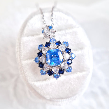 Silber Halskette Zirkonia blau, Anhänger Kette mit blauen CZ Diamant Imitaten, Silver necklace blue zircon, Zirkonia Halskette, Blaue Anhänger Halskette, collier, collana, collier bleue cz