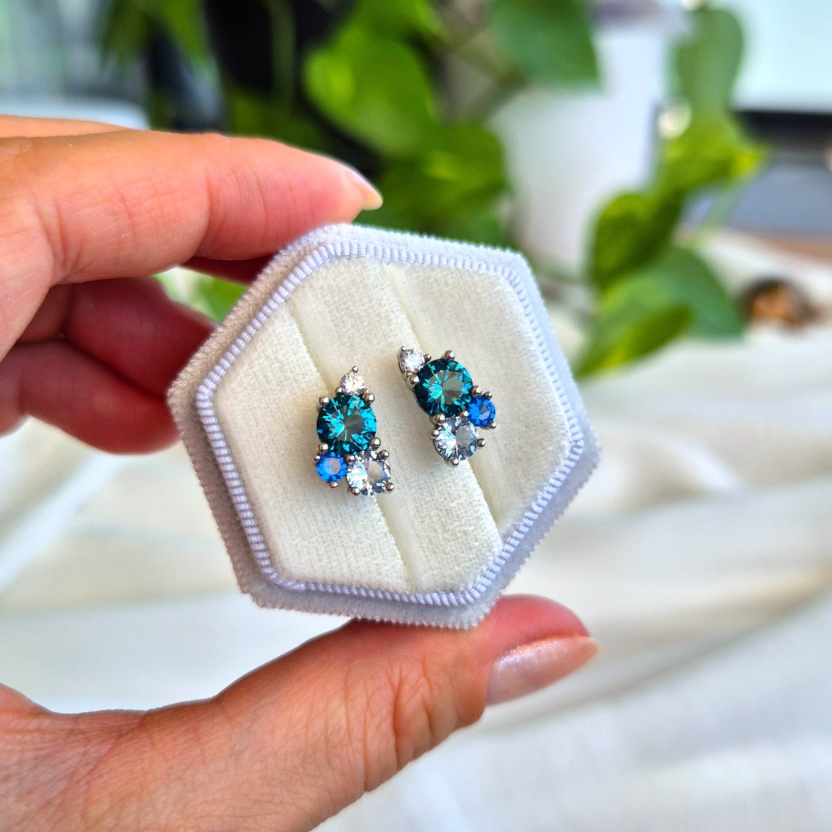 Blau Topas Ohrringe, London Blue Topaz Earrings, Blautopas Ohrringe, Topas Ohrstecker, Silber Ohrringe mit blauen Edelsteinen, Silver Earrings, stud earrings, 925 sterling silver earrings, Ohrringe, Ohrstecker, boucles doreilles, boucles, Topas Ohrringe, Topaz earrings, orecchini, clous, puces, studs, schmuck, damenohrringe, bijou, jewelry, jewellery, gioielli