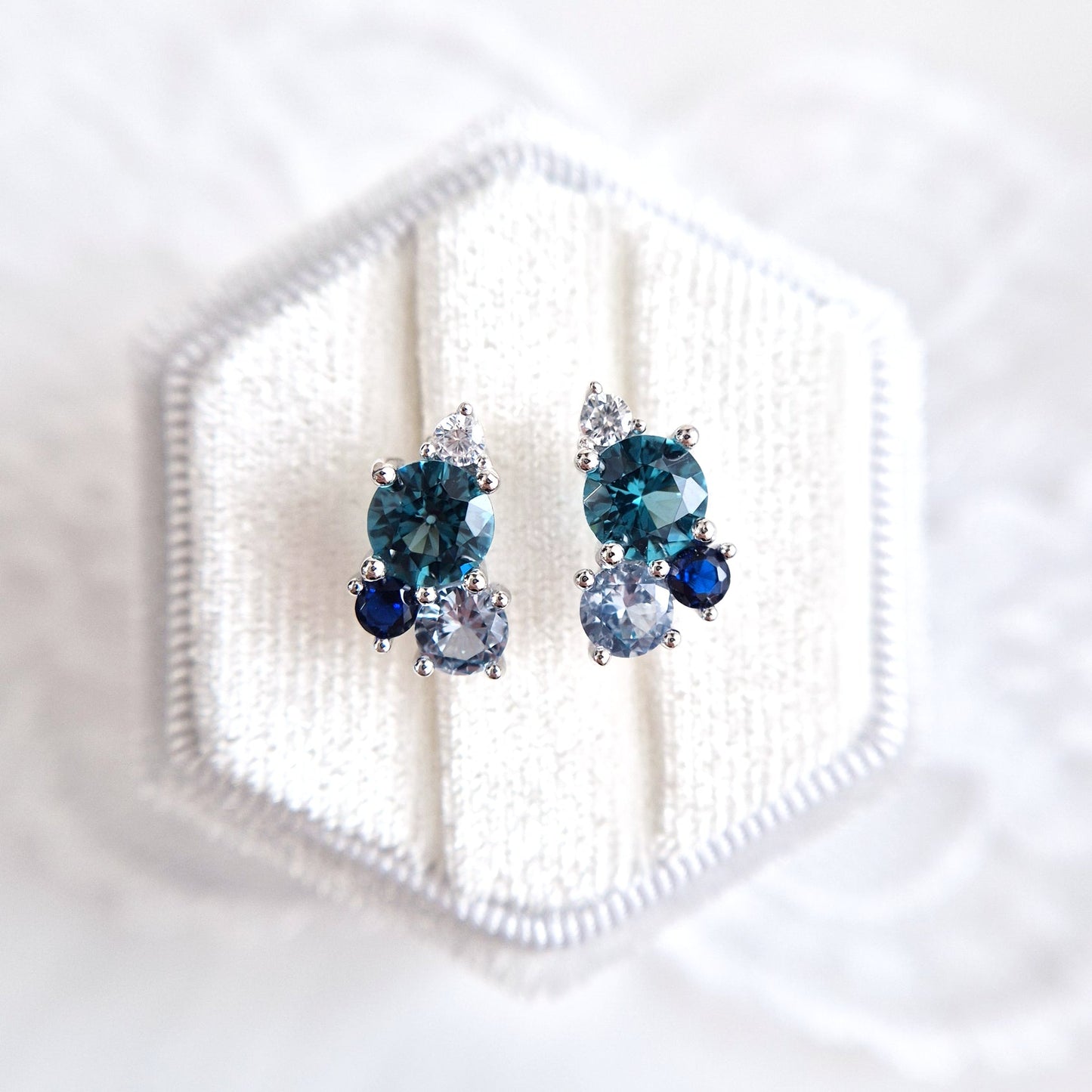 Blau Topas Ohrringe, London Blue Topaz Earrings, Blautopas Ohrringe, Topas Ohrstecker, Silber Ohrringe mit blauen Edelsteinen, Silver Earrings, stud earrings, 925 sterling silver earrings, Ohrringe, Ohrstecker, boucles doreilles, boucles, Topas Ohrringe, Topaz earrings, orecchini, clous, puces, studs, schmuck, damenohrringe, bijou, jewelry, jewellery, gioielli