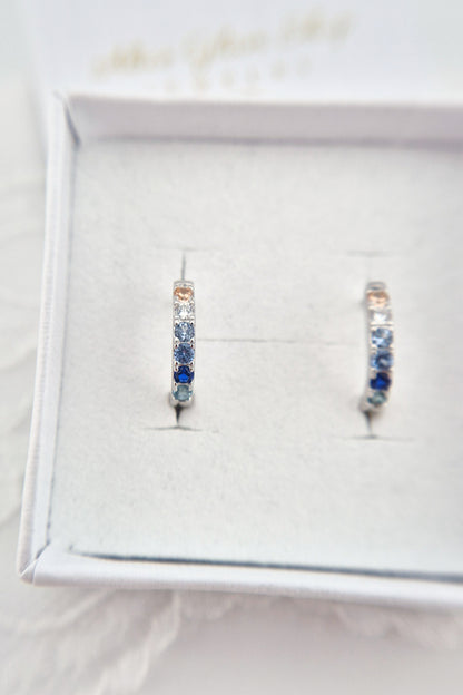 Silber Creolen mit blauen Steinen