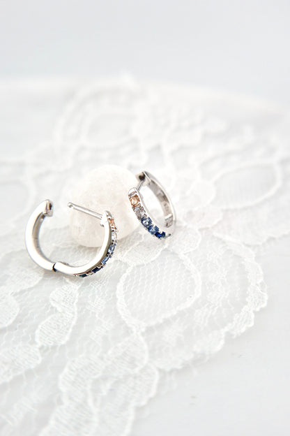 Silber Creiolen silber, Silber Creolen mit blauen Steinchen, Silver Hoops with Blue Stones, Silberohrringe, Silver Earrings, Silber Creolen, Creolen Ohrringe, Silver Creoles, Hoop earrings, blue earrings