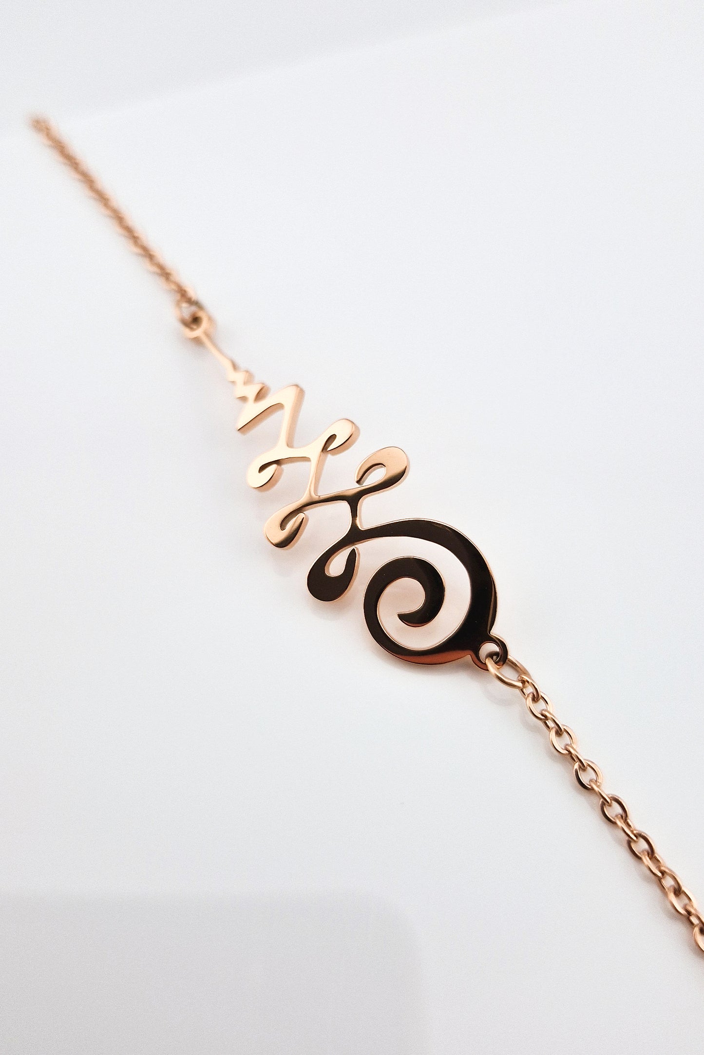 Unalome Armband, Unalome Bracelet, Unalome Symbol, Unalome meaning, Unalome tattoo, golden bracelet, goldenes Armband, Rosegold Armband, Silber Armband, gold bracelet, rose-gold bracelet, silver bracelet, Schmuck mit Bedeutung, Unalome Meaning, friendship bracelet, spiritual bracelet, spiritueller Schmuck, Freundschaftsarmband