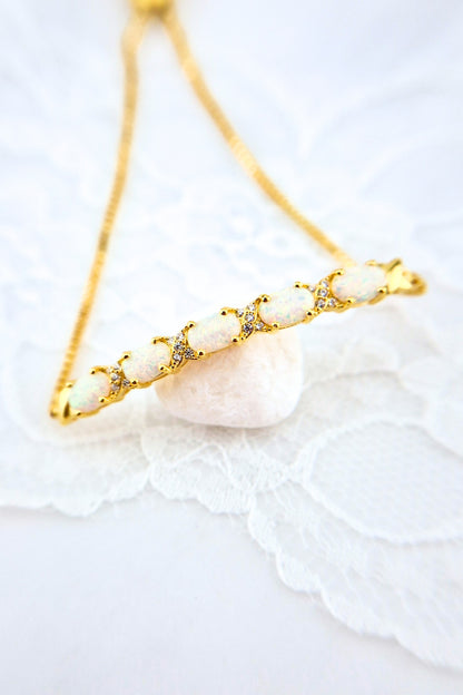 Weiss Opal Armband, White Opal Bracelet, Opal Armband, Opal Bracelet, white stone bracelet, Armband mit weissen Steinen, Edelstein Armband, Gemstone Bracelet, Goldenes Armband, golden Bracelet, Frauen Armband, bracelet for her, jewelry for her, Schmuck, Armband, Armschmuck, Bracelet, Jewelry, Bracelet Opale