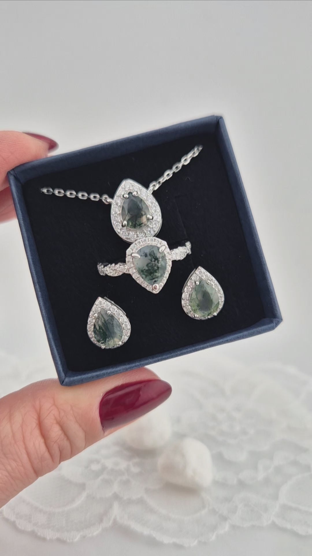Moosachat Schmuckset, Moss Agate Jewelry Set, Silber Schmuckset, silver jewelry set, Moosachat Ring, Moosachat Halskette, Moosachat Kette, Moosachat Ohrringe, Moosachat Ohrstecker, moss agate ring, moss agate necklace, moss agate pendant necklace, moss agate earrings, moss agate studs, halo jewelry, halo ring, alo earrings, halo penadant, Silber Ohrringe, Silber Ohrstecker, Silber Ring, Silber Halskette, silver ring, silver earrings, silver necklace