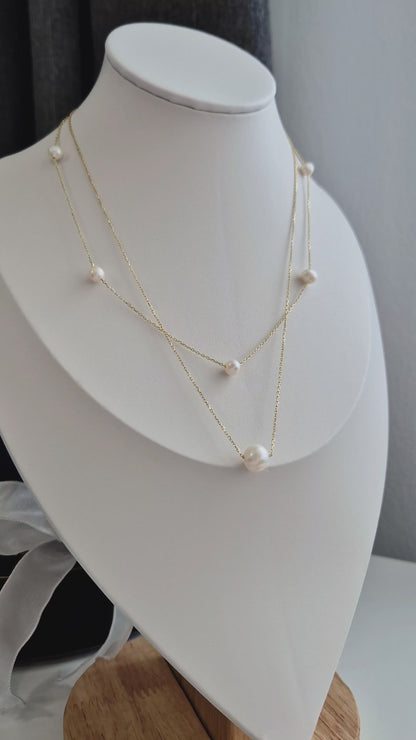 Perlen Halskette, Pearl necklace, Pearl double layer necklace, Perlen Kette, Perlenkette, Halskette, doppelstrang Perlenkette, Kette, goldene Halskette, Damenhalskette, Damenschmuck, Perlen Schmuck, Pearl Jewelry, baroqua pearl necklace, sweet water pearl necklace, collier perle, collana,  Silber Halskette, 925 sterling silber, sterling silver, jewelry, jewellery, bijou, bijoux, gioielli, accessoire, Schmuck, gold-plated, vergoldet, doree