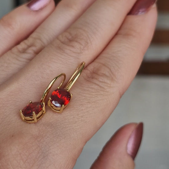 Red Garnet Ohrringe Oval, goldene Ohrringe, Ohrringe, Granat Ohrringe, red garnet earrings, garnet earrings, earrings, Hängeohrringe mit rotem Granat Edelstein oval geschliffen in Krappenfassung vergoldet 