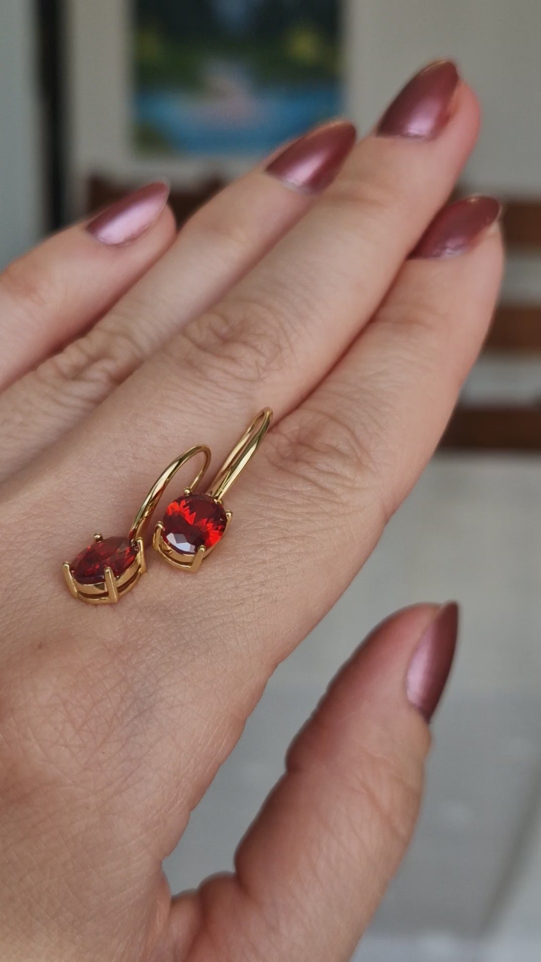 Red Garnet Ohrringe Oval, goldene Ohrringe, Ohrringe, Granat Ohrringe, red garnet earrings, garnet earrings, earrings, Hängeohrringe mit rotem Granat Edelstein oval geschliffen in Krappenfassung vergoldet 