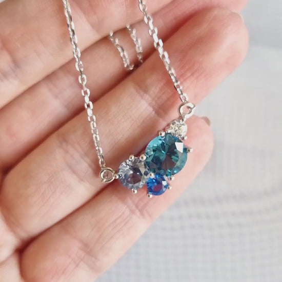 Blau Topas Kette, London Blue Topaz Necklace, Silber Halskette mit Blautopas, Aquamarin und blauem Saphir Edelstein, Edelstein Kette Silber