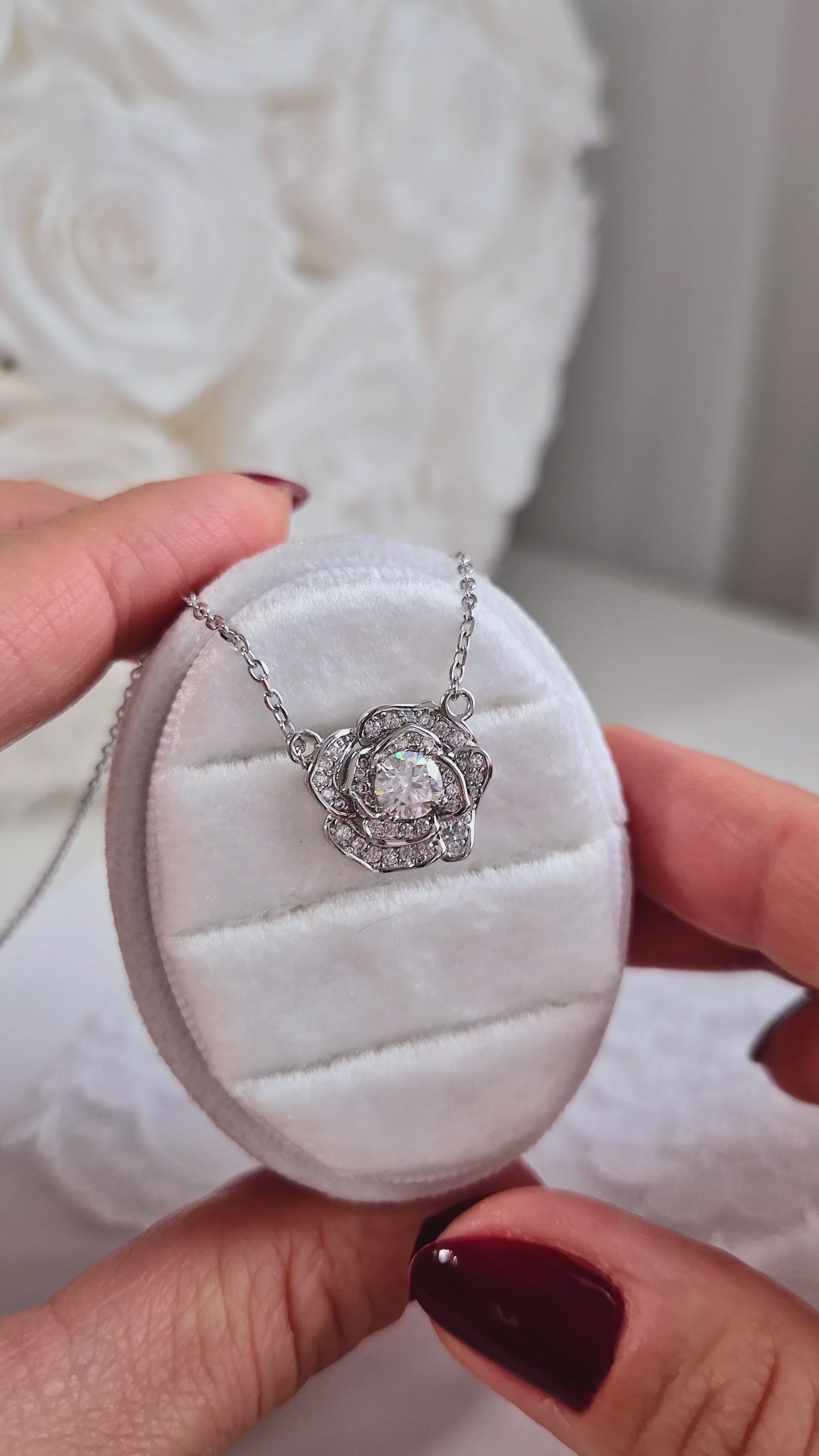 Moissanite pendant necklace rose flower, Moissanit Kette, Halskette, Collier moissanite