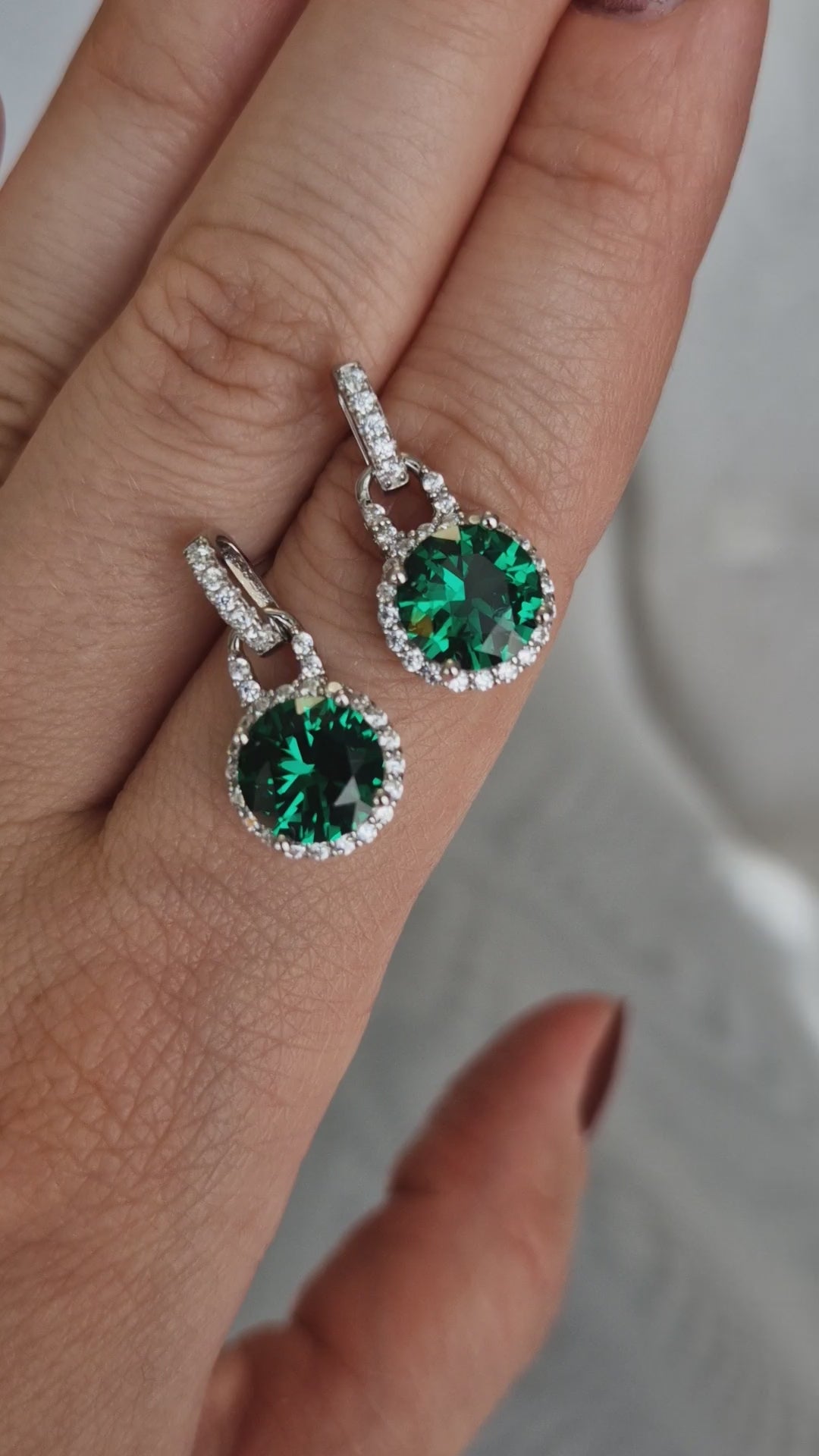 Smaragd Ohrringe, Emerald Earrings, Smaragd Ohrstecker, Silber Ohrringe. grüne Smaragd Ohrringe, grüne Ohrringe, green Emerald Earrings, green earrings, silver earrings, gemstone earrings, Edelstein Ohrringe grün