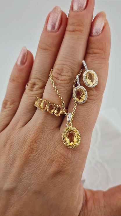 Citrin Schmuckset, Citrine Jewelry set, Citrin Ohrringe, Citrin Ohrstecker, Citrin Ring, Citrine Ring, Citrine Earrings, Citrine studs, Citrine necklace, Citrine pendant necklace, golden jewelry set, gold Schmuck Set, Silber Schmuckset, silver jewellery set, yellow jewelry set, gelber Citrin Schmuck