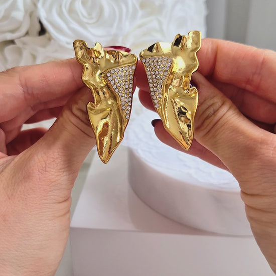 Statement earrings, Statemen Ohrringe, Ohrstecker, goldene Ohrringe, boucles doreilles, orecchini, earrings, gold earrings