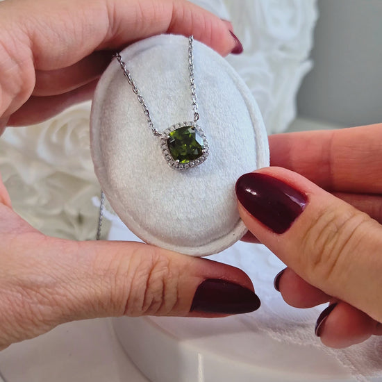 Peridot Necklace, Peridot Halskette, Collier, Collana