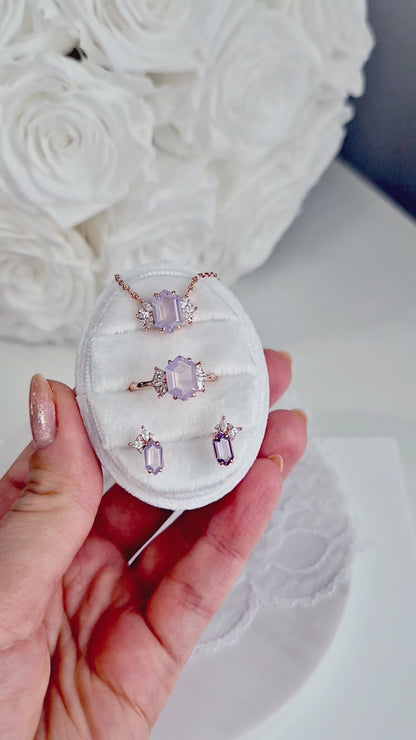 Lavendelquarz Schmuckset, Schmuckset Lavendelquarz, Lavender quartz jewelry set, Parure de bijoux en quartz lavande, Set di gioielli in quarzo lavanda, Schmuckset, jewellery set, Rosegold Schmuck, Silber Schmuck Set, Rose Gold Schmuckset, rose gold jewelry set, Rose gold jewelry, Lavendelquarz Ohrringe, Lavendelquarz Halskette, Lavendelquarz Ring, Schmuck, Ring, Ohrringe, Ohrstecker, Ring