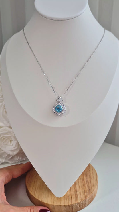 Halskette Zirkonia Eis Blau, ANhänger Kette, Damenhalskette, Halskette silber, necklace cz blue, zirconia necklace, collier, blue necklace, blue zirconia, collana