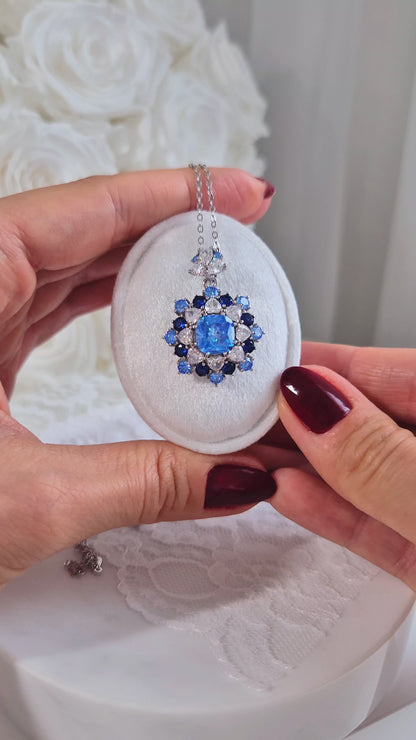Silber Halskette Zirkonia blau, Anhänger Kette mit blauen CZ Diamant Imitaten, Silver necklace blue zircon, Zirkonia Halskette, Blaue Anhänger Halskette, collier, collana, collier bleue cz