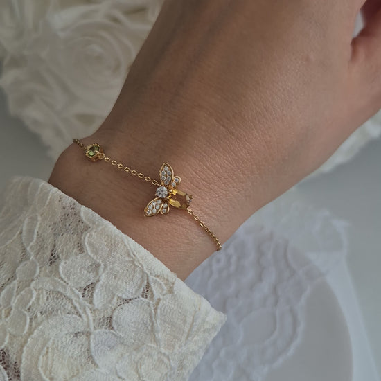Bee bracelet, citrine bracelet, peridot birthstone, Bienen Armband, silver chain gold-plated, silber Armband vergoldet, Schmuck, Armband, Damenschmuck, jewelry, jewellery, bracelet, citrine gemstone bracelet, bracciale,  chmuck, Bienen Schmuck, bee jewelry, damen armschmuck, schmuck für sie, gift for her, birthday gift, jewelry present