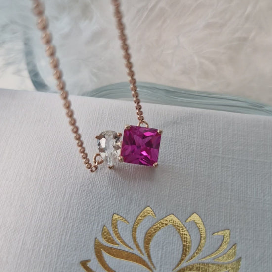 Rosa Saphir Halskette, Silberkette, Silber Halskette, Damen Halskette, hot pink sapphire necklace, pink sapphire neckalce, sapphire necklace, Saphir Kette, Anhänderkette, pendant necklace, Rosegold Kette, rose-gold necklace, topas Halskette, topaz necklace, Silber Halskette mit Saphir Ahänger