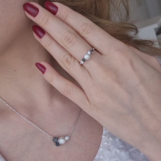 Perlen Schmuck Set, Pearl jewelry set, Perlen Schmuckset, Silber Schmuckset, Pearl Jewelry set, Perlen Ohrringe, Perlen Halskette, Perlen Ring, Perlenring, Pearl Ring, SIlber RIng, Silberring, Damenring, Pearl Ring - Perlen Ring mit schwarzem Spinell und grauem Nano Stein, Silber Ring Süsswasser Perlen Ring, fresh water pearl, Pearl necklace, Pearl Ping, Pearl earrings