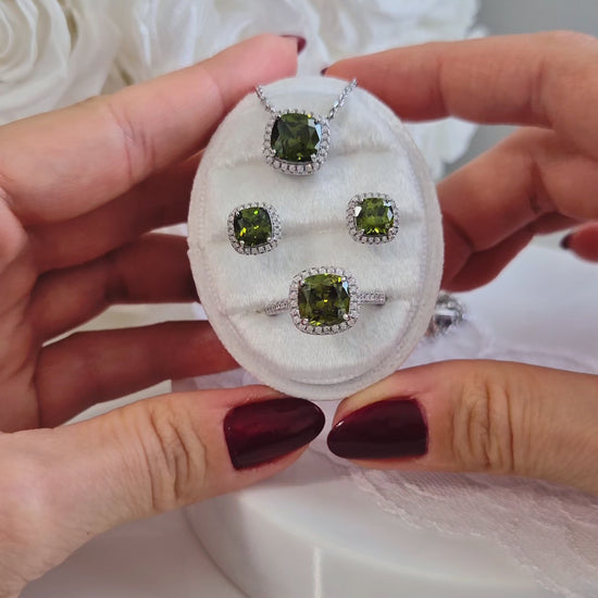 Peridot Jewelry Set, Peridot Schmuckset - Ring, Ohrstecker und Halskette