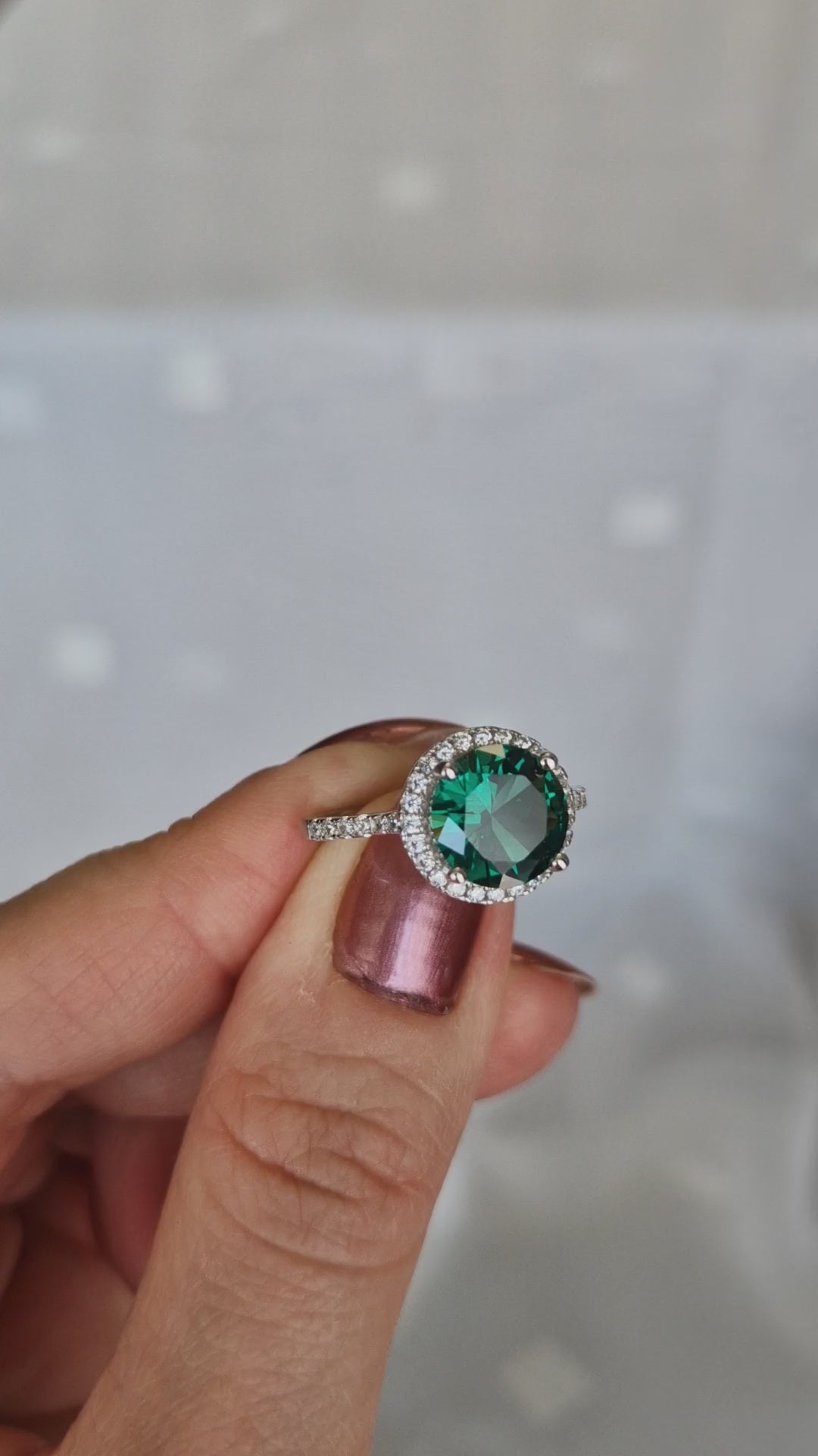 Smaragd Ring, Emerald Ring, grüner Smaragd Ring, green Emerald ring, Silberring, Silber Ring, Fingerring Smaragd, Fingerring, grüner Ring, Edelsteinring, Gemstone Ring, green ring, Ring Emaerald, halo ring, emerald halo ring, silver ring