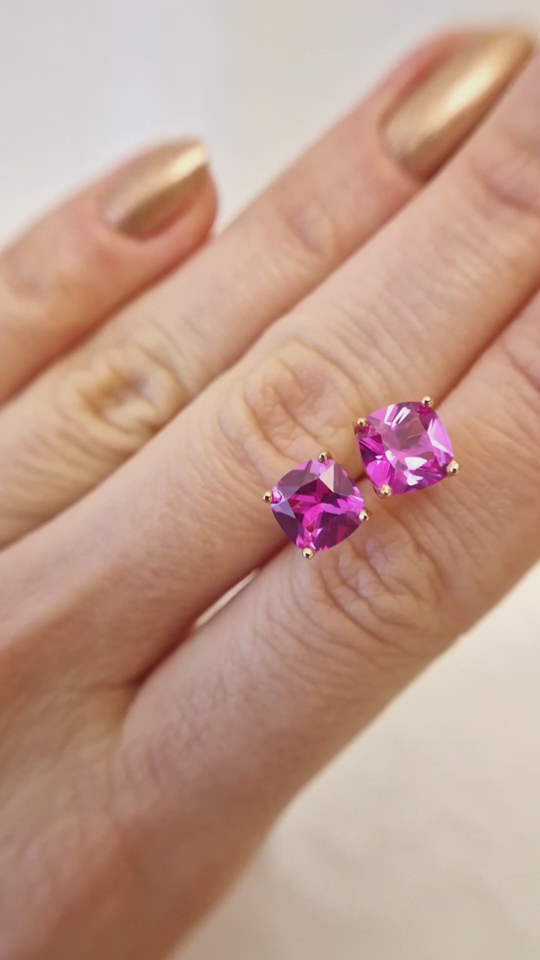 Rosa Saphir Ohrstecker, Pink sapphire stud earrings, Saphir Ohrringe, Sapphire earrings, Ohrschmuck, Rosa Ohrringe Pink earrings, hot pink sapphire earrings, hot pink earrings, Ohrschmuck, Ohrstecker, Ohrringe, studs, earrings, stud earrings